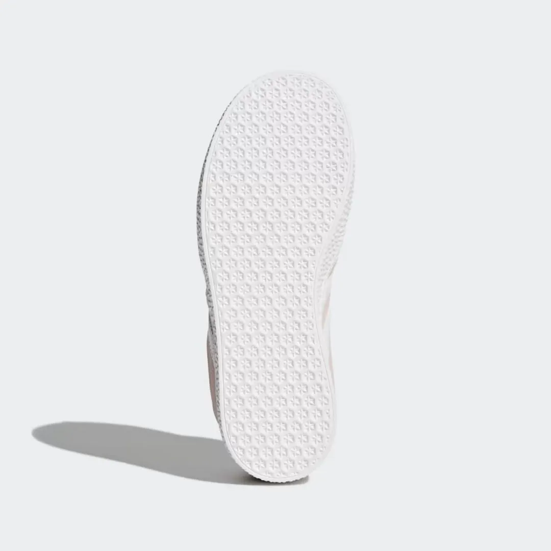 Gazelle Shoes (Icey Pink   Cloud White   Gold Metallic)