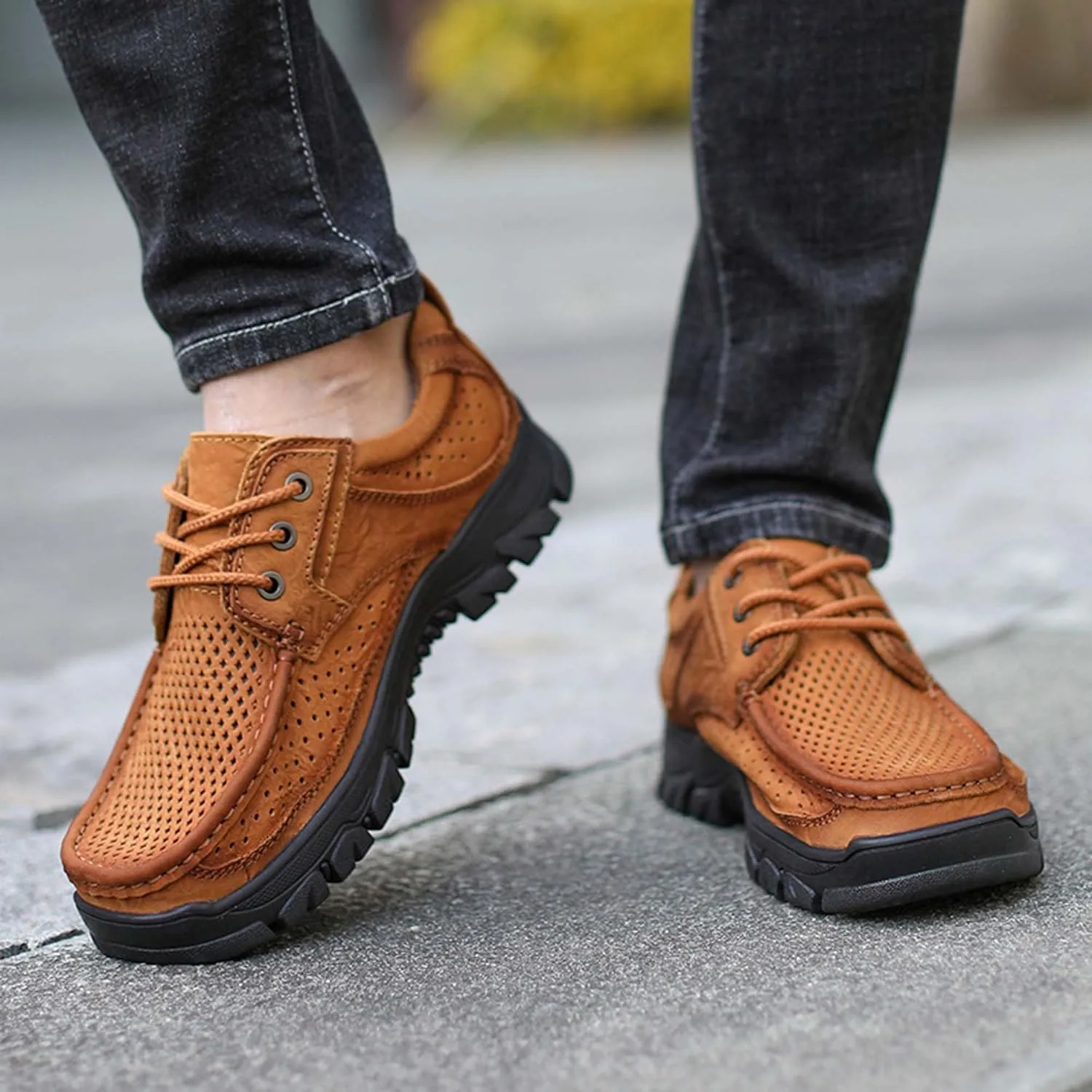 Men's Casual Sneakers Breathable Cowhide Outdoor Hiking Climbing Shoes Non-slip Lightweight Loafers Men's Hollow Out Casual Plus Size Leather Shoes, 5-14 US Size
