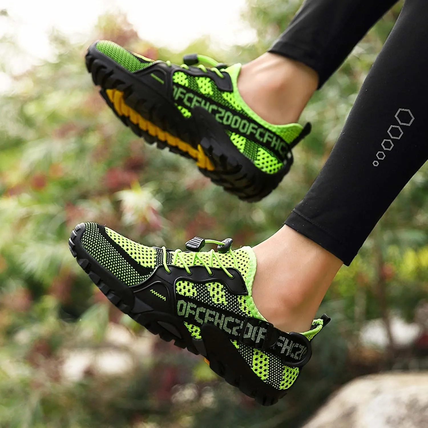 Men's Women's Outdoor Water Sports Shoes Men's Knitted Mesh Beach Shoes Walking, Fishing, Climbing, Sailing, Hiking, Functional Training Shoes Breathable, Amphibious Sneakers