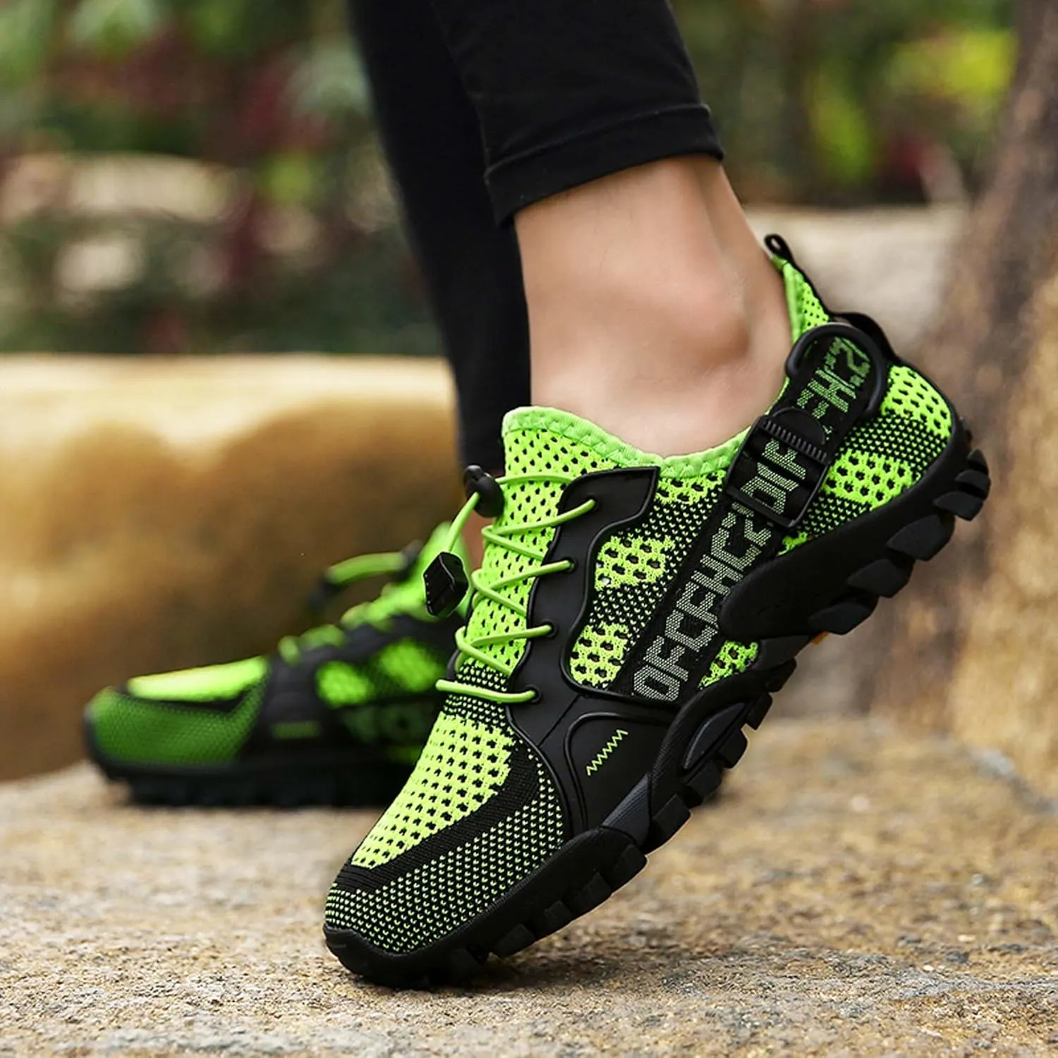 Men's Women's Outdoor Water Sports Shoes Men's Knitted Mesh Beach Shoes Walking, Fishing, Climbing, Sailing, Hiking, Functional Training Shoes Breathable, Amphibious Sneakers