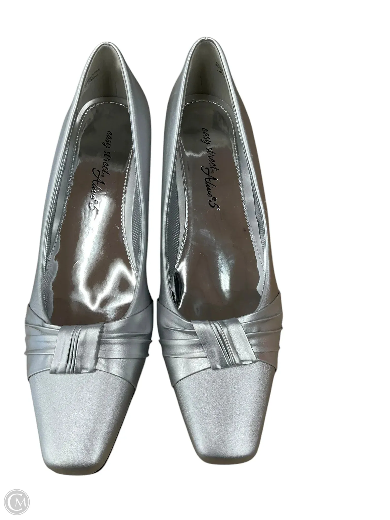 Shoes Heels Kitten By Easy Street  Size: 9.5