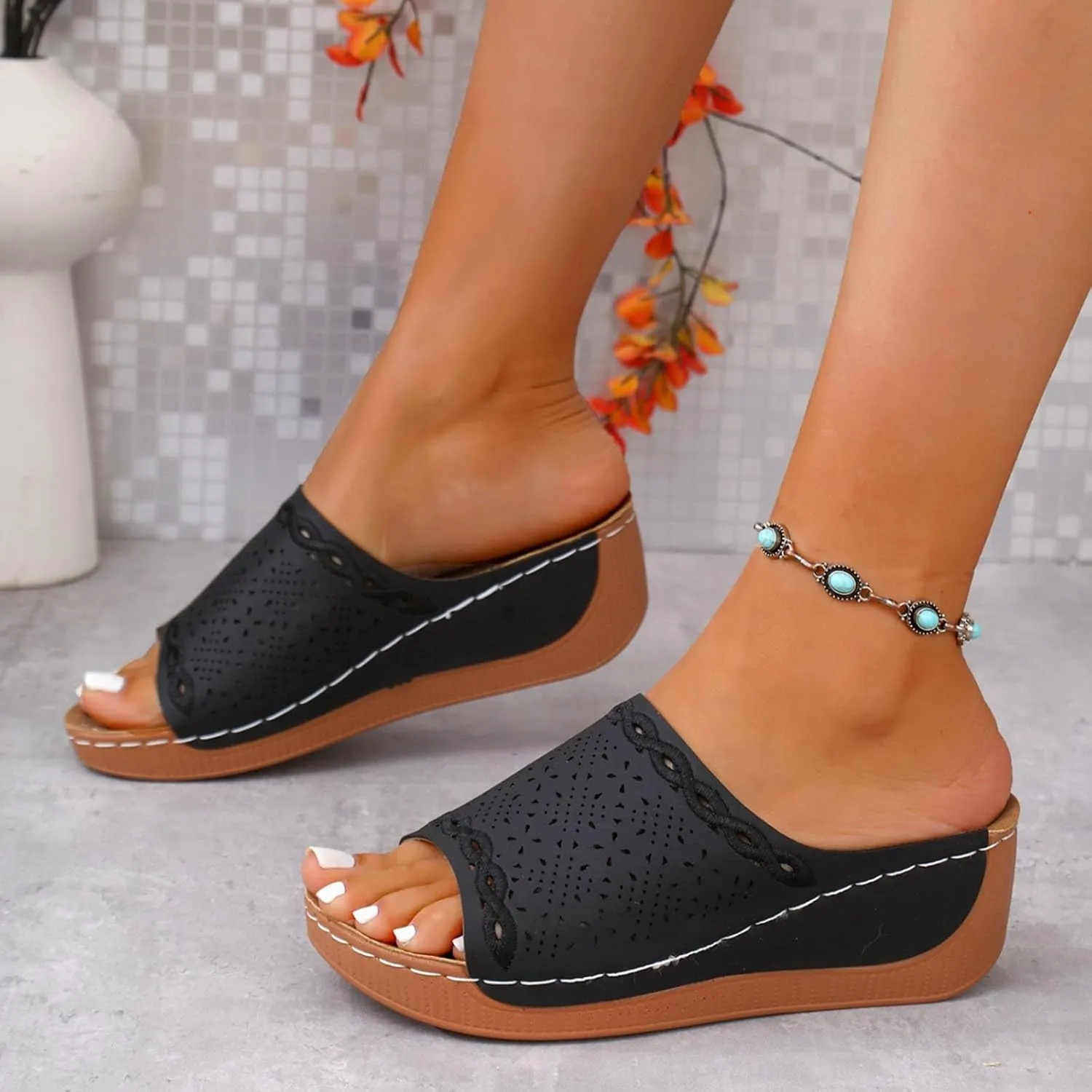 Wedge Slides for Women Comfortable Walking Slippers Orthopedic Platform Sandals with Arch Support Wide Width Open Toe Non Slip Beach Shoes Lightweight Hollow Breathable Sandals