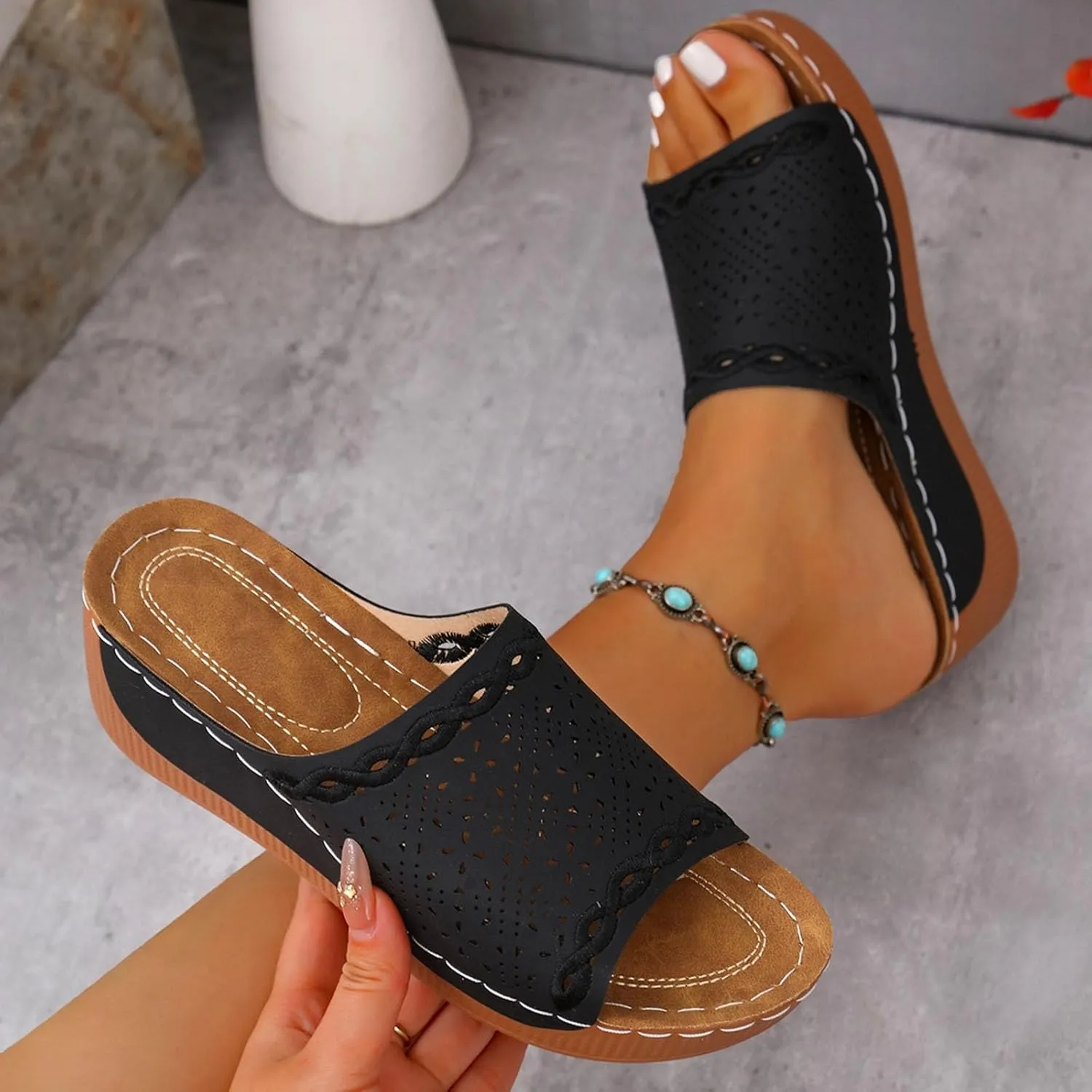 Wedge Slides for Women Comfortable Walking Slippers Orthopedic Platform Sandals with Arch Support Wide Width Open Toe Non Slip Beach Shoes Lightweight Hollow Breathable Sandals