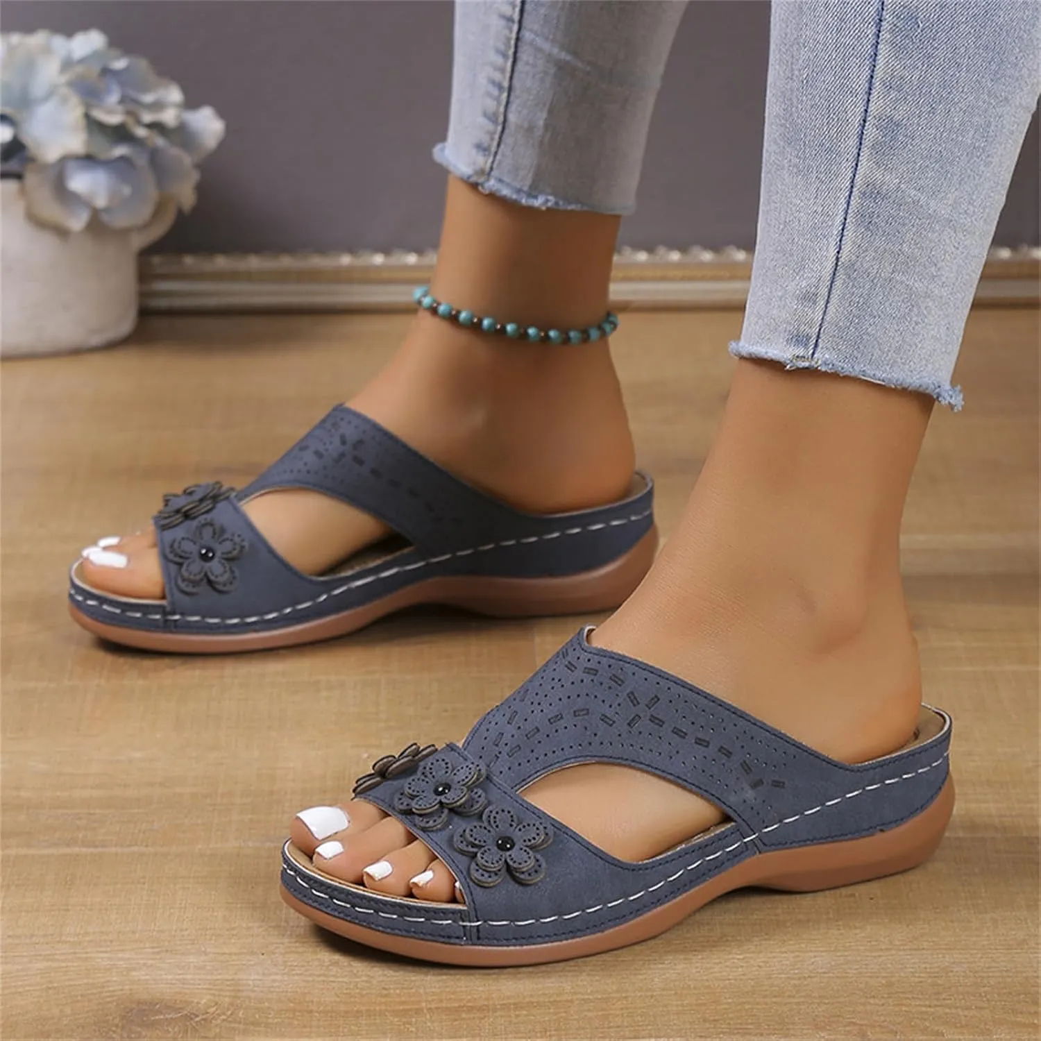 Women's Sandals Comfortable Cute Arch Support Slides Orthopedic Slippers Summer Orthotic Flip Flops for Plantar Fasciitis
